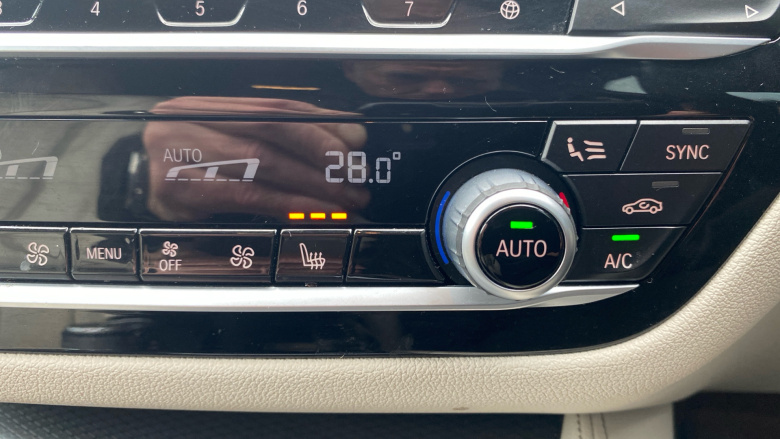 BMW 5 Series 520d MHT M Sport 4dr Step Auto Diesel Saloon